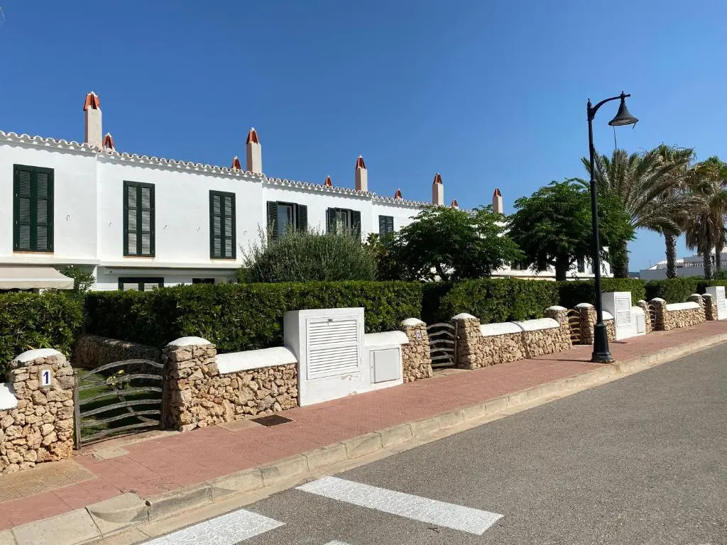 ES BERRY 3 by SOM Menorca