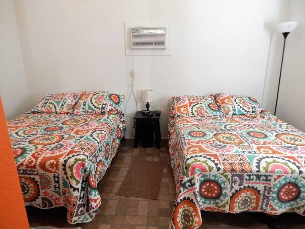 JJB Cabins