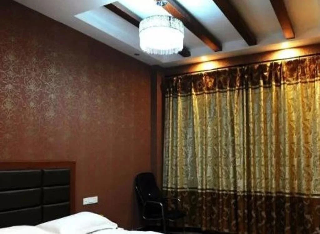 Dashan Bussiness Hotel