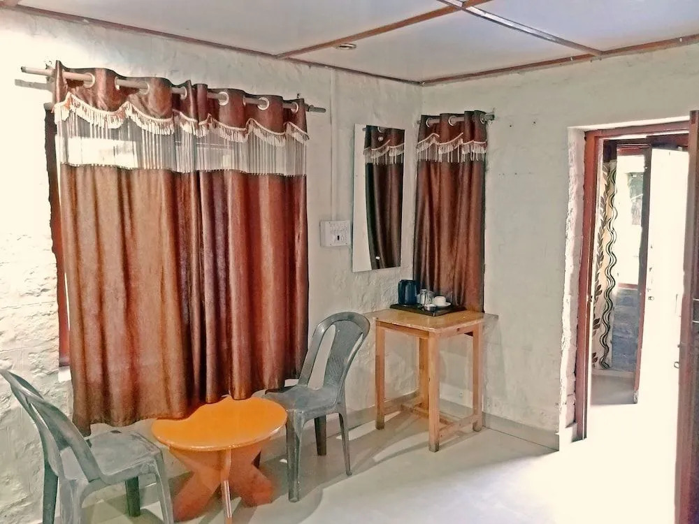 Himalayan Eco Resort