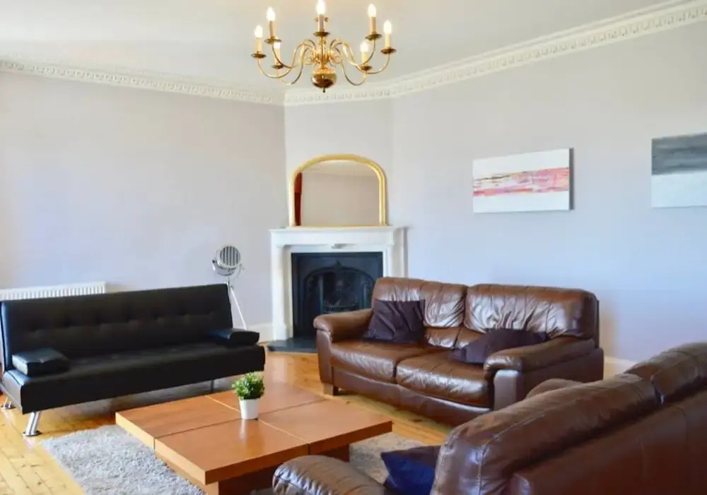 Incredible Edinburgh Penthouse Apartment With Roof Terrace