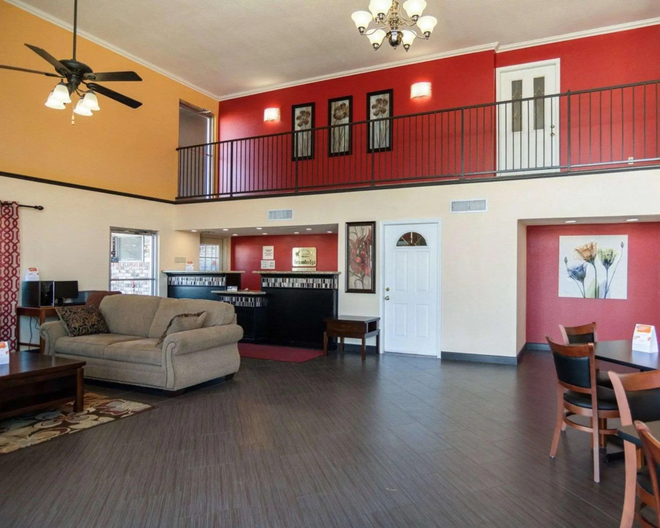 HomeStay Inn & Suites