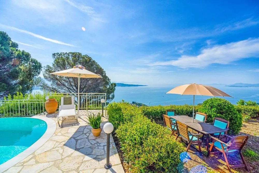 Villa Seascape