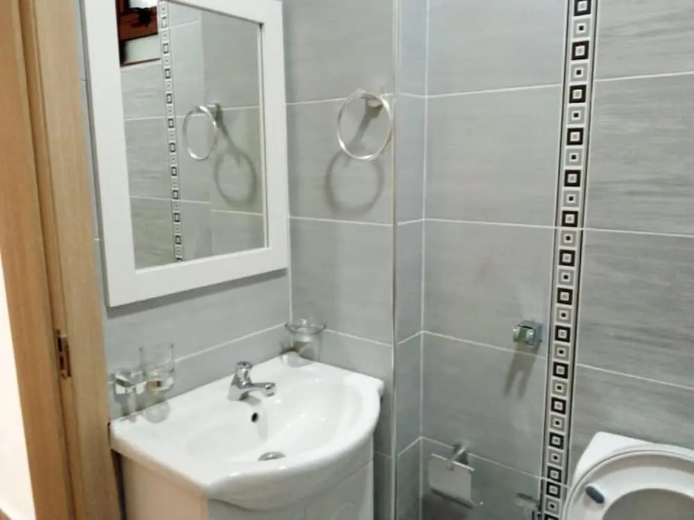 Hays Suites Hotel