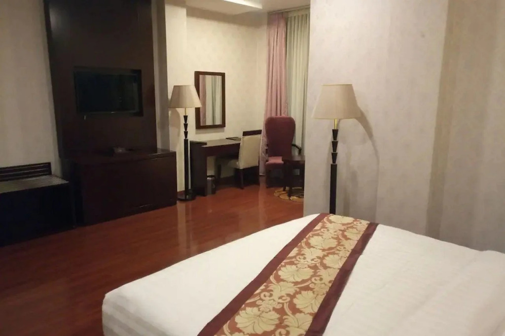Sherar Addis Hotel