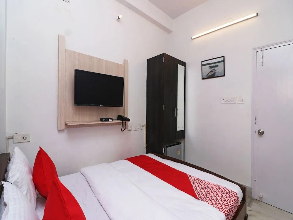 OYO 15579 Monurama Homestay