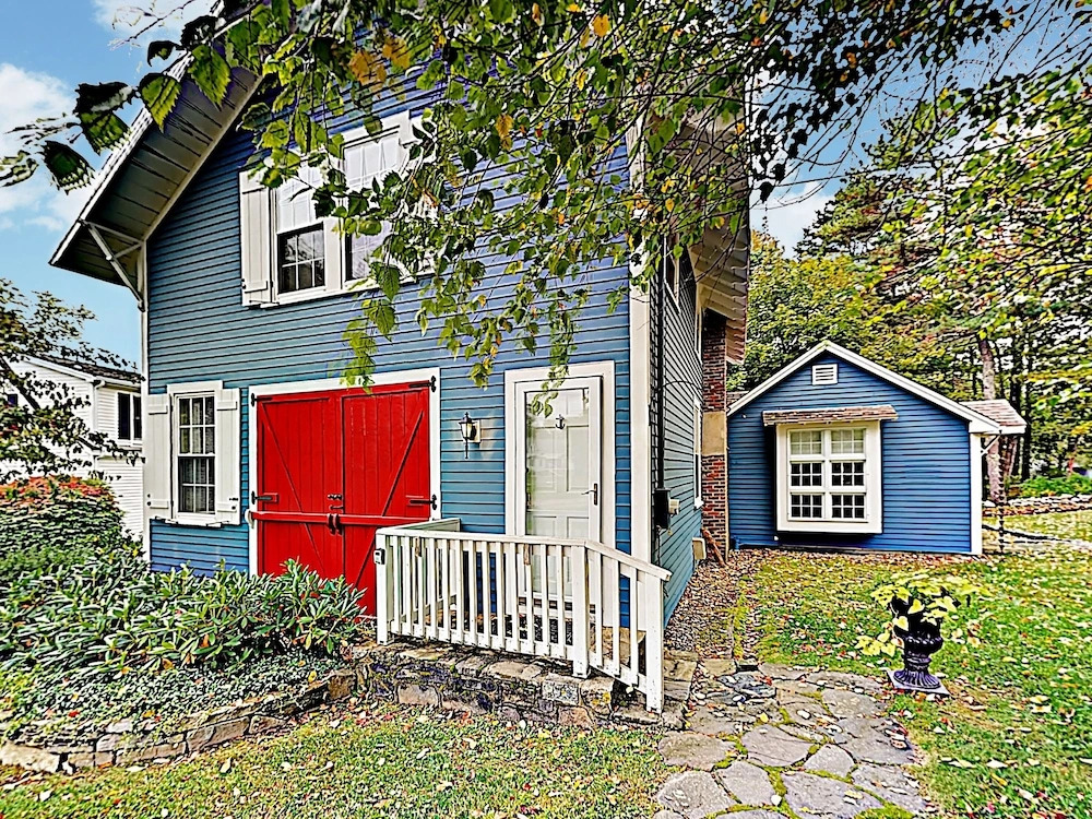 New Listing! New England Firehouse 3 Bedroom Home