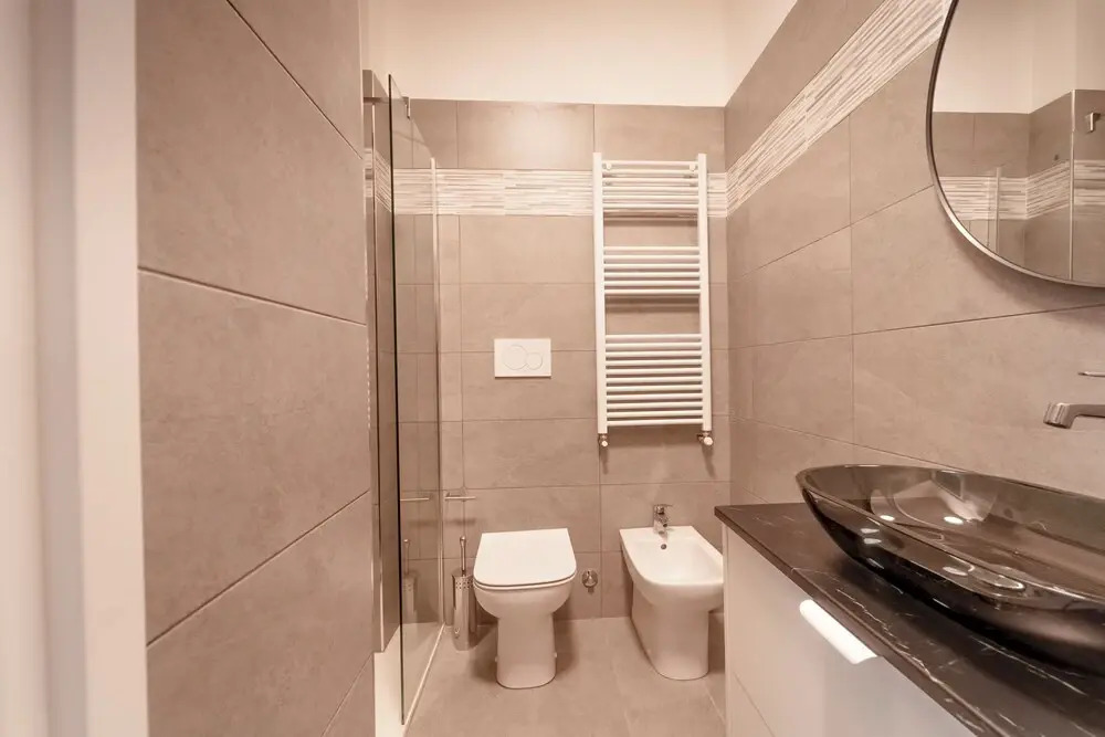 Tosi lovely Flat
