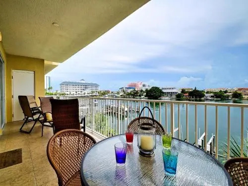 Bay Harbor 302