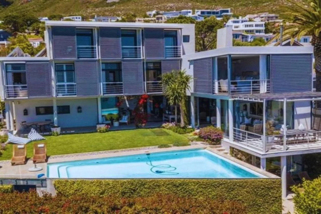 The 11 Camps Bay Villa