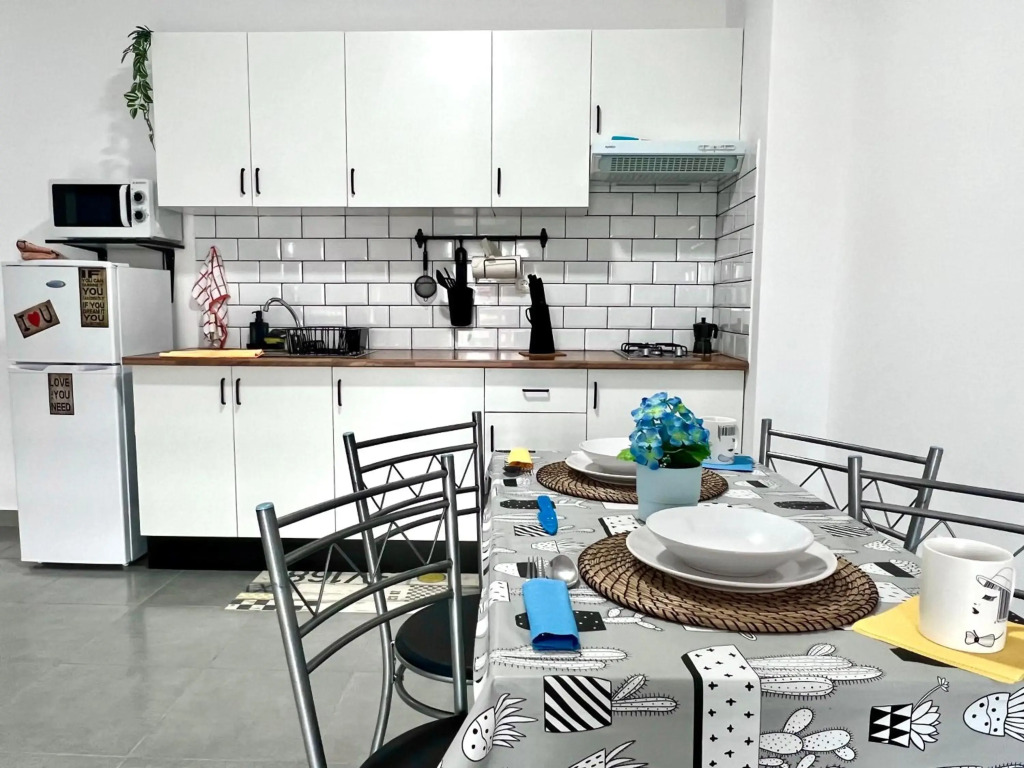 ANIMOSS! APARTMENTS - 10 modern apartments near city center & beach