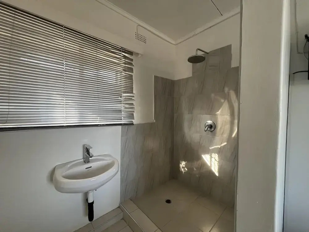Mutare Manor Single Room - 2308