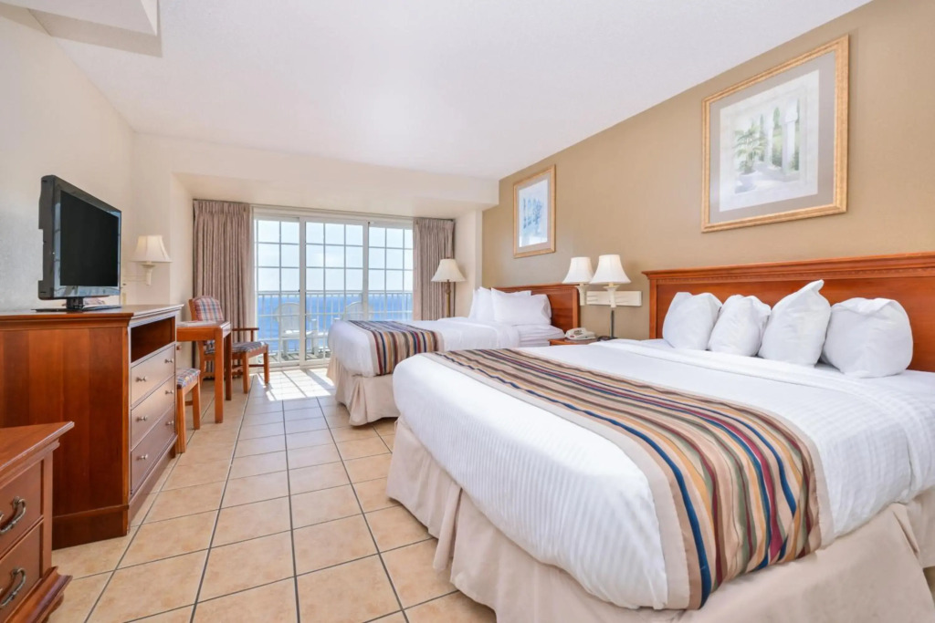 Paradise Plaza Inn
