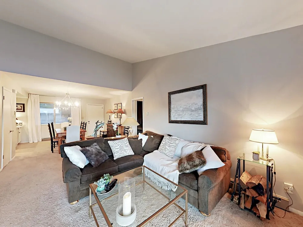 The Ranch #123 - 3 Br Townhouse