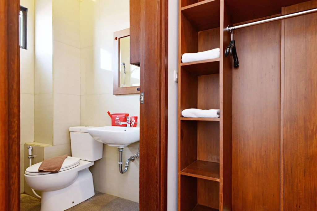 ZEN Rooms Pasteur Dangdeur