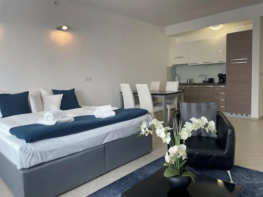 SWU Carrara Apartments