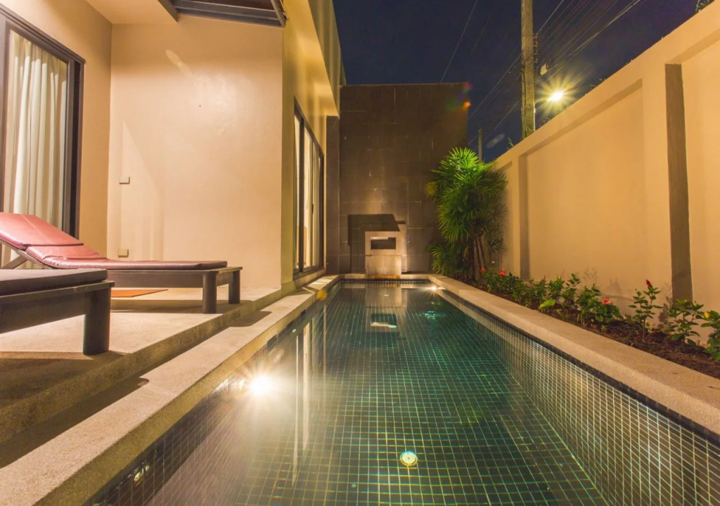 Seastone Pool Villa