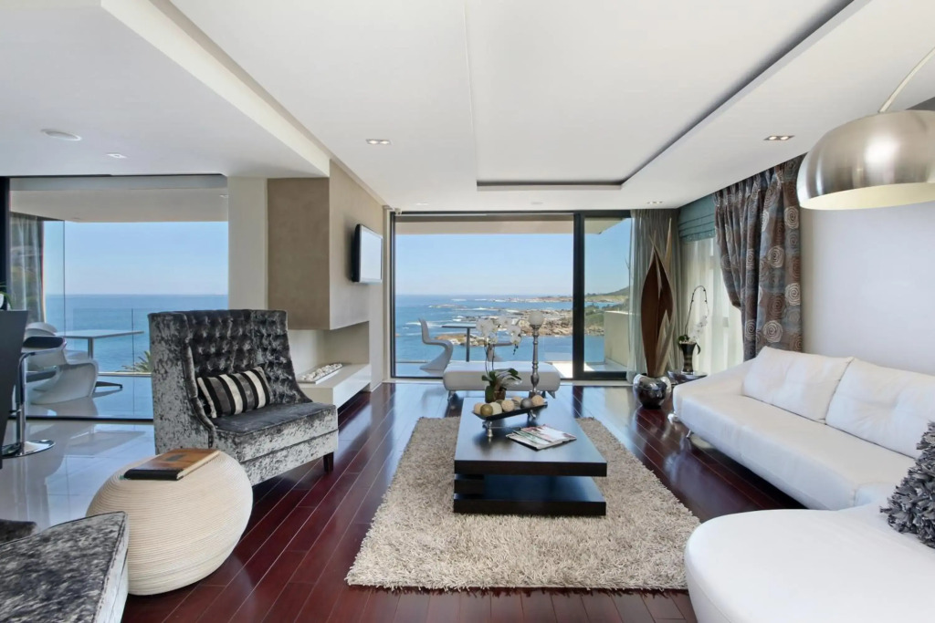 Azamara Luxury Villa - Camps Bay