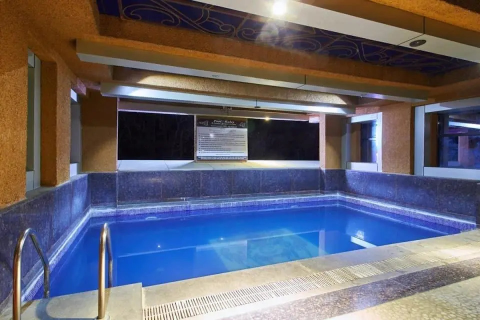 Hotel Tigers Roare