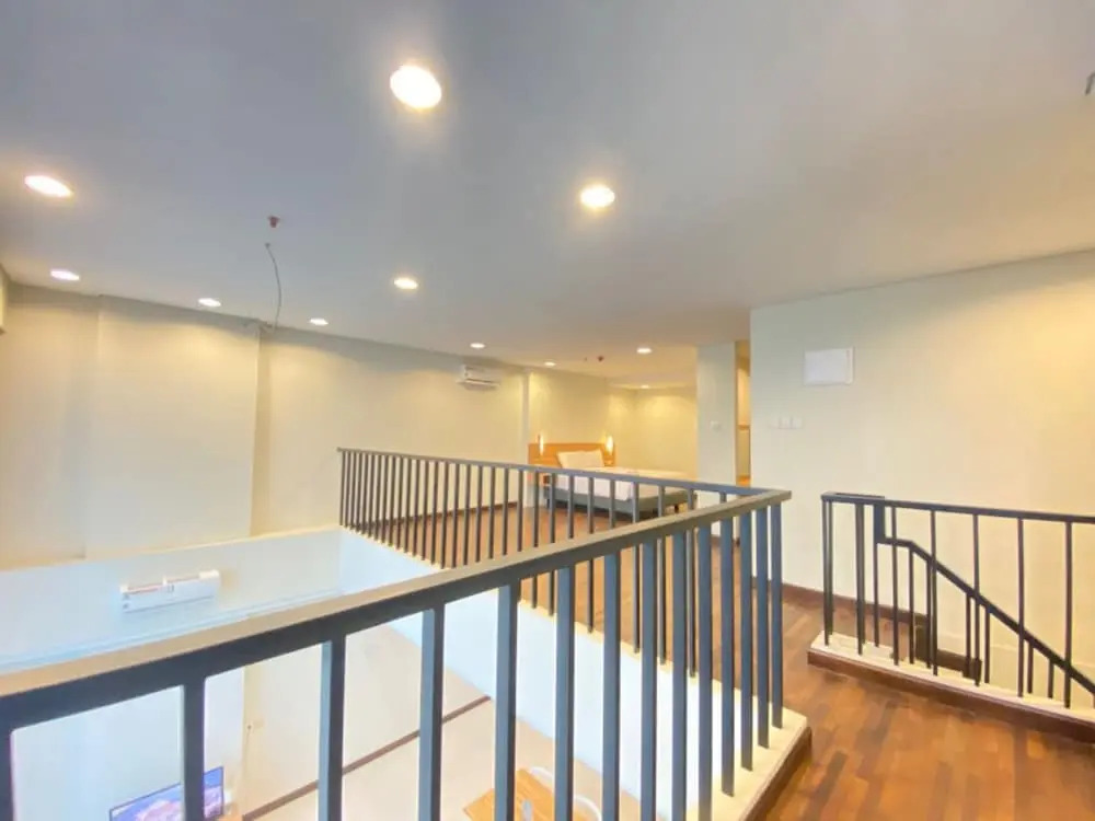 Fabulous 2Br Loft Apartment With Private Bathub At El Royale