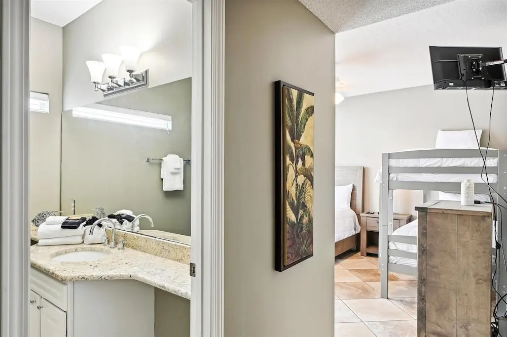 Sandpiper Cove 9125 2 Bedroom Condo by RedAwning
