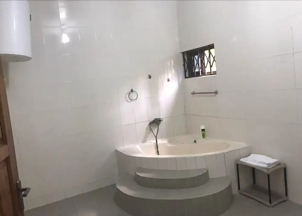 Lijie Hotel