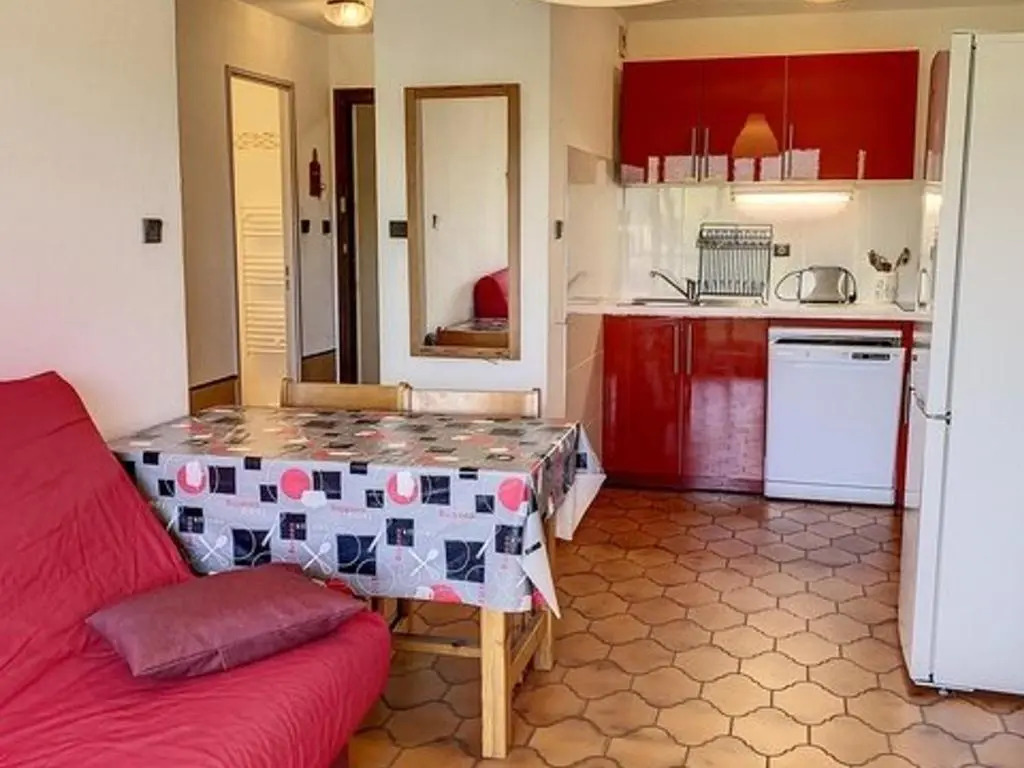 Appartement Bormes-les-Mimosas, 2 pièces, 4 personnes - FR-1-610-16