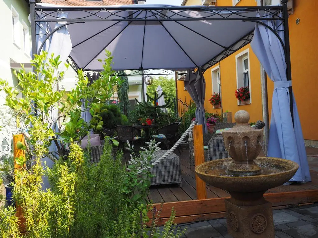 Hostel Sonce