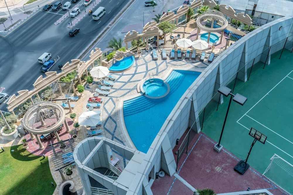 Lux BnB Park Towers Stylsih Studio