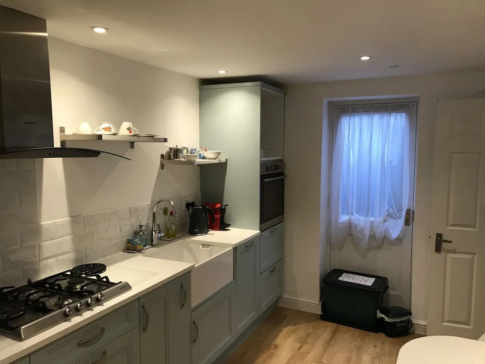 10 Grove St - Bath Holiday Suites