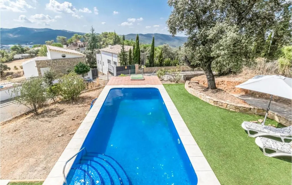 Pet Friendly Home In Villaharta