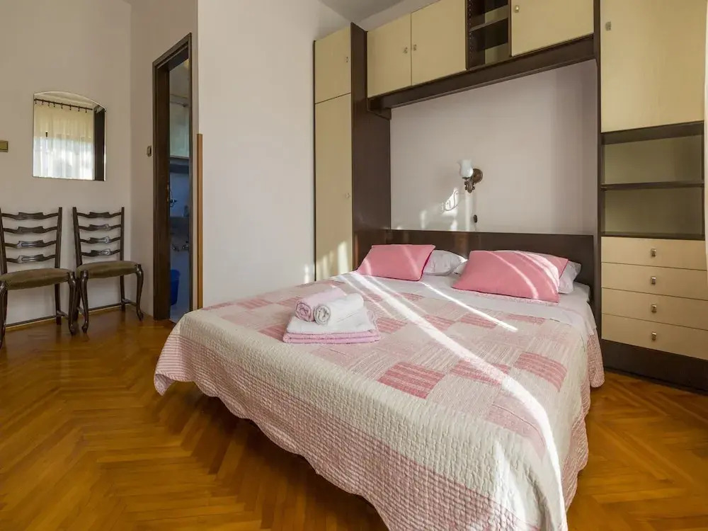 Rooms Zeljka 2
