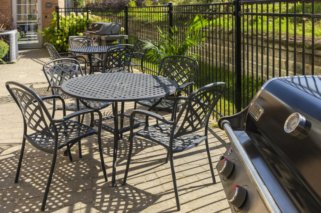 Holiday Inn Express Hotel & Suites North Bay by IHG