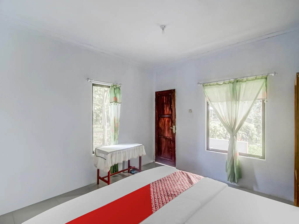 Tangkoko Jungle Homestay