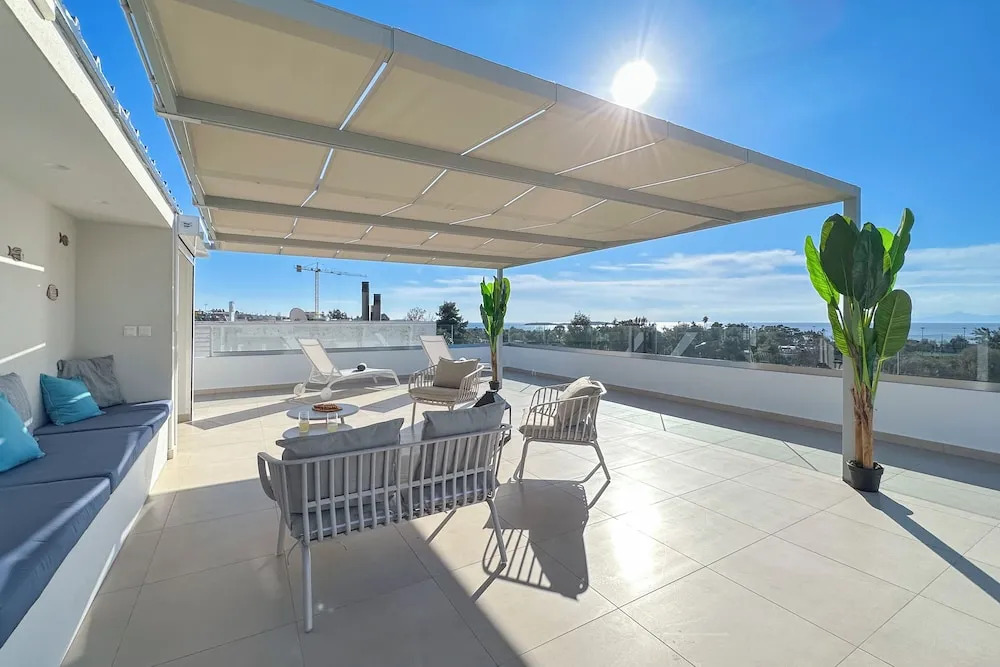 Riviera Escape Penthouse Suites
