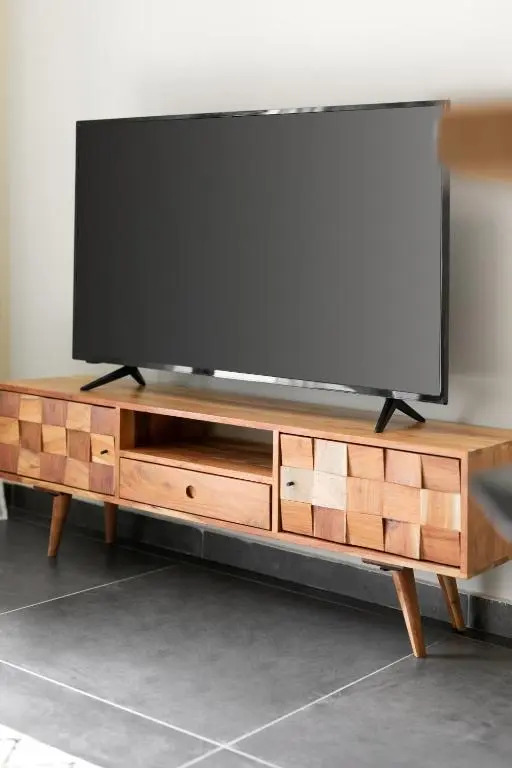 NEW #5 DESIGN LUXURY apt