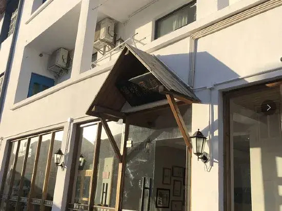 Shanghai Yuwei Inn