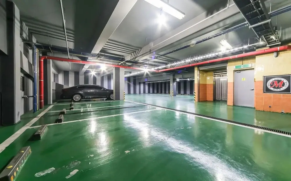 Hound Hotel Gimhae Samgye