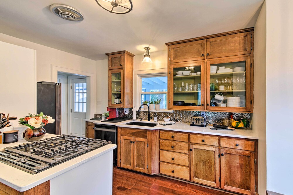 Renovated Bloomington Home - Steps to Campus