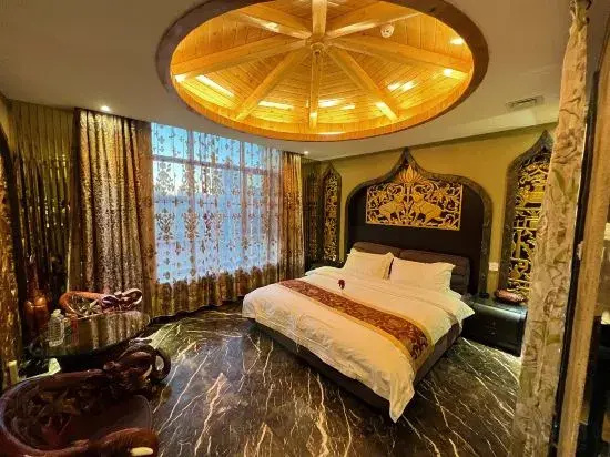 No.5 Theme Hotel
