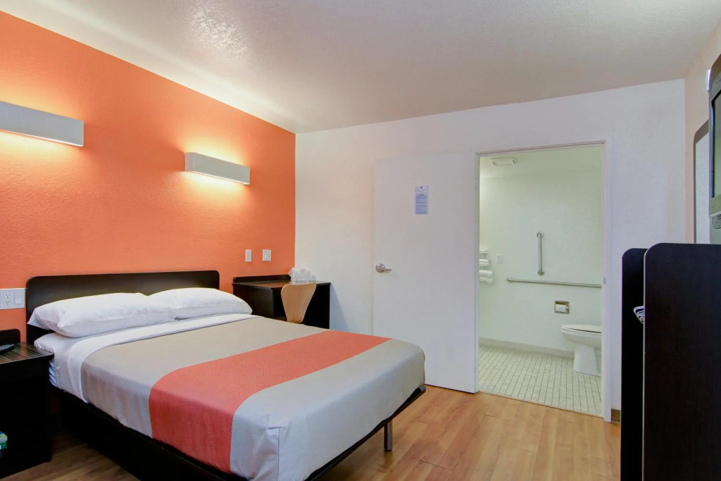 Motel 6 Old town Scottsdale Fashion Square