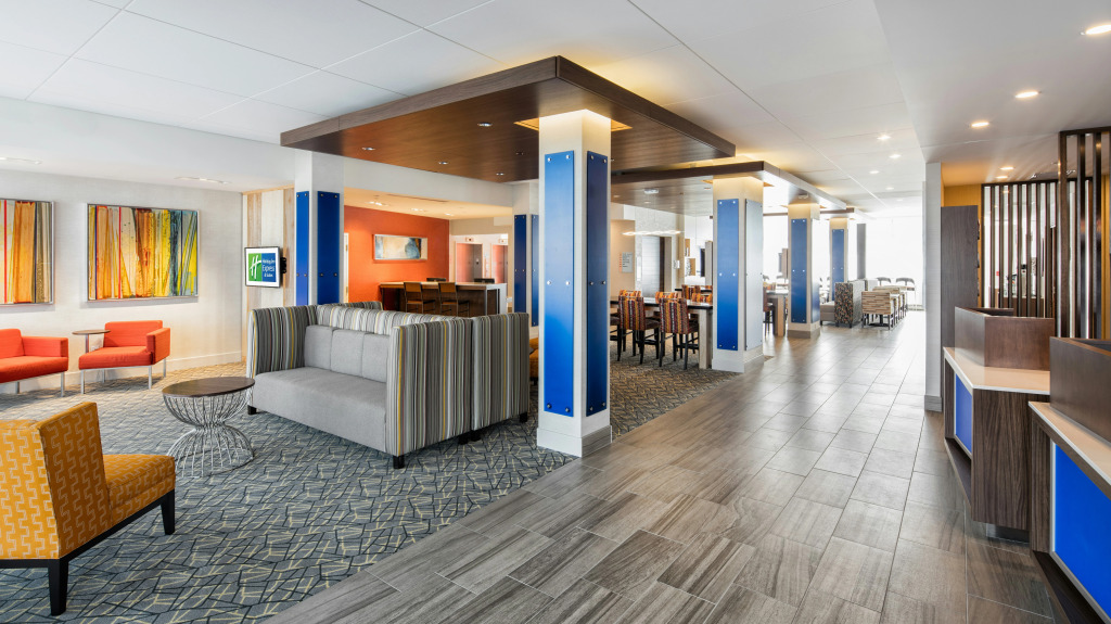 Holiday Inn Express East Peoria - Riverfront by IHG