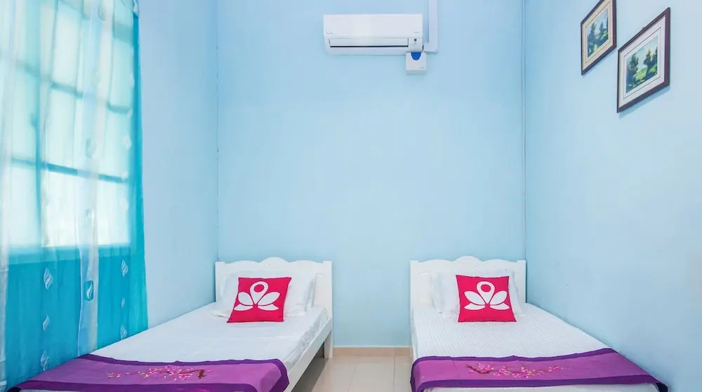 ZEN Home Villa Tepi Bendang