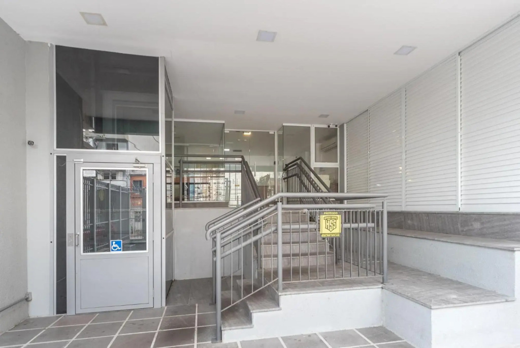 Apartamento impecável Fernando Machado 828