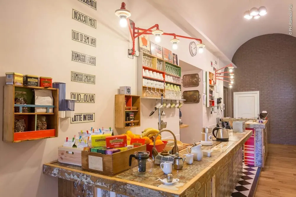 The Bellini House by House In Naples