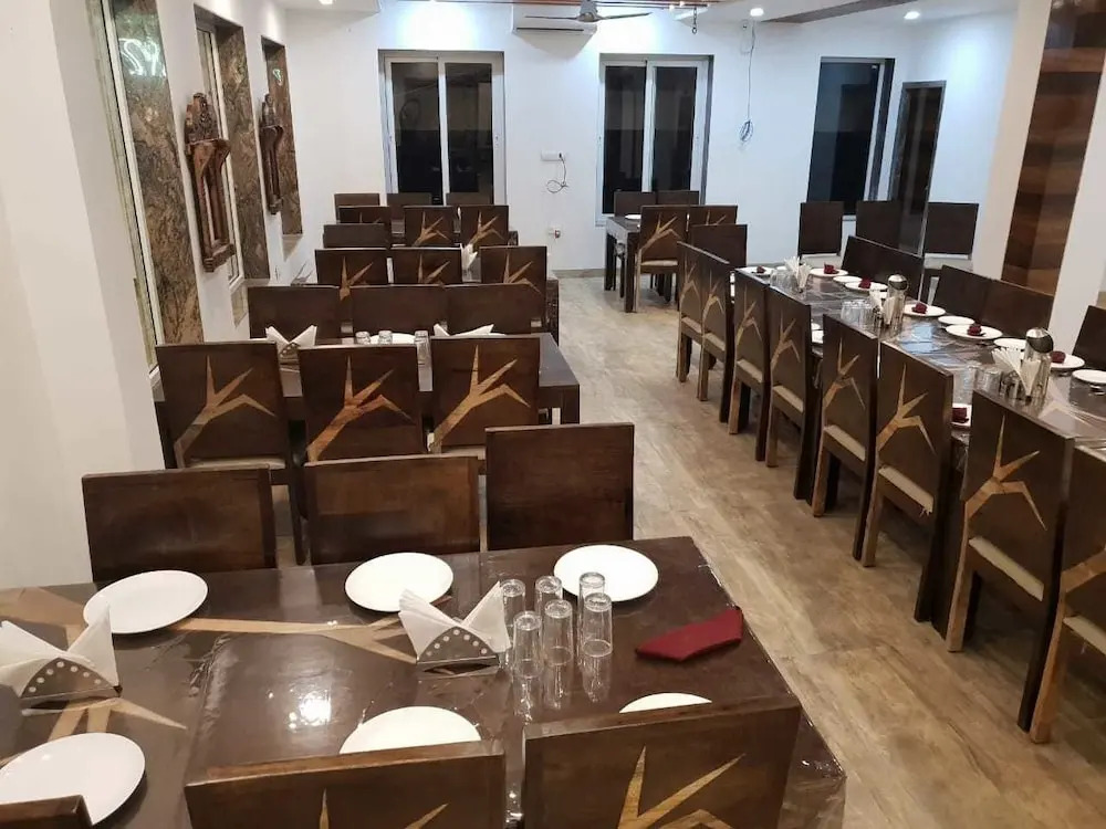 Hotel Palace Rajkumbha