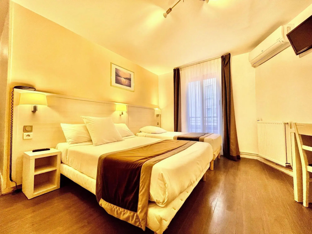 Luxor Bastille Hotel