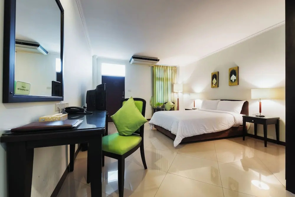 Capital Mansion Executive Living Suites