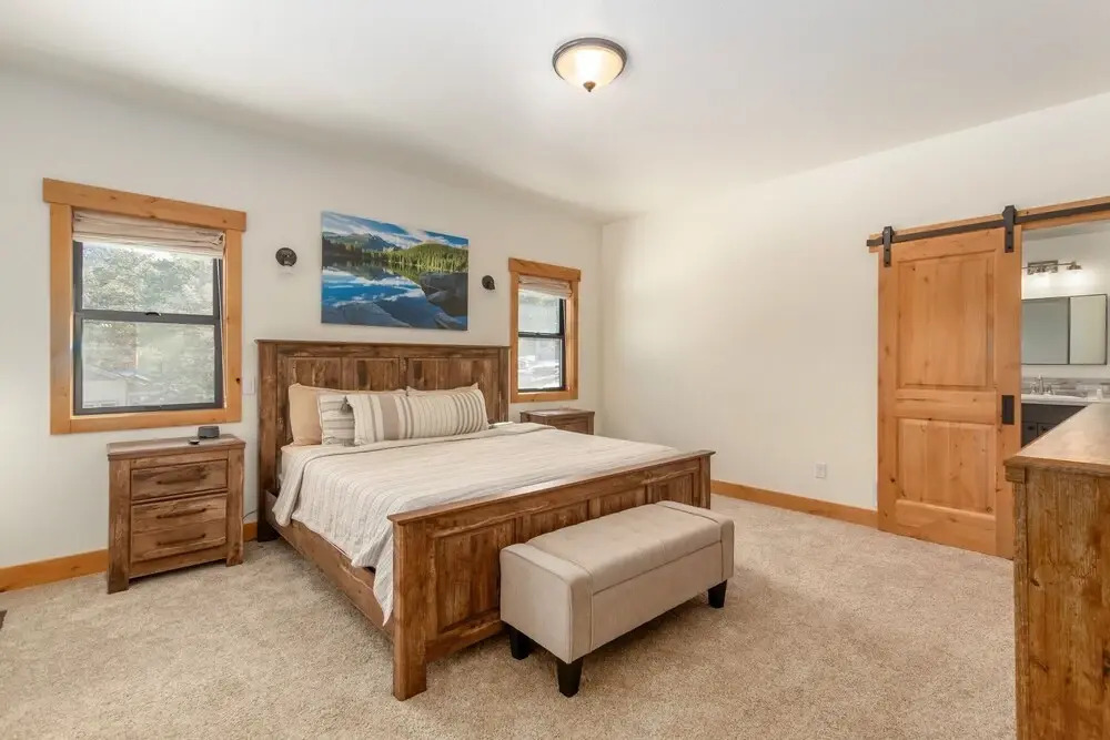 Rocky Mountain Get Away -- 30 Nights Minimum Rental Only 4 Bedroom Home by Redawning