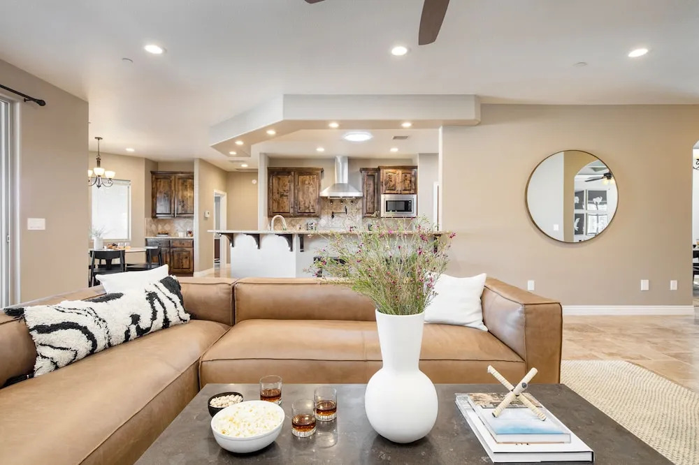 Gambel by Avantstayjtree Escape w/ Entertainers Yard, & Firepit, 3000sf